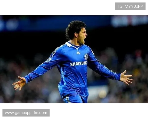 世界足球历史百大球星回顾与荣耀时刻盘点