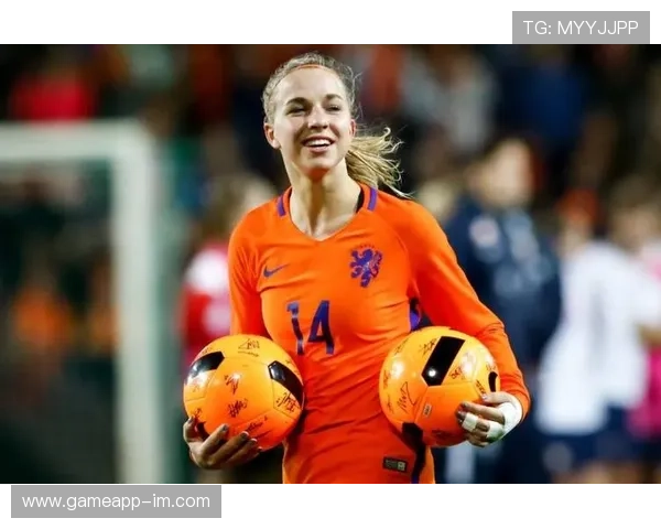 全球足球五大高颜值球星盘点 哪些球员凭颜值征服球迷心灵